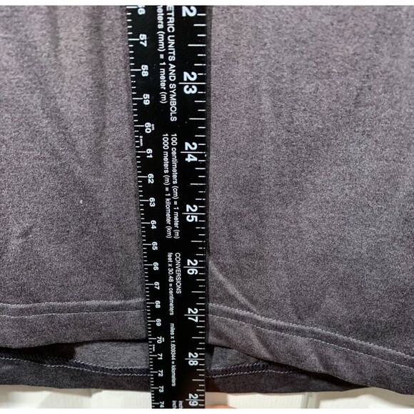 Reebok Medium (M) Grey Long Sleeve Thumb Holes 1/4 Zip Chest Pocket Reflective - Picture 6 of 10